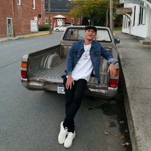 Meet your Posher, I kadek putra